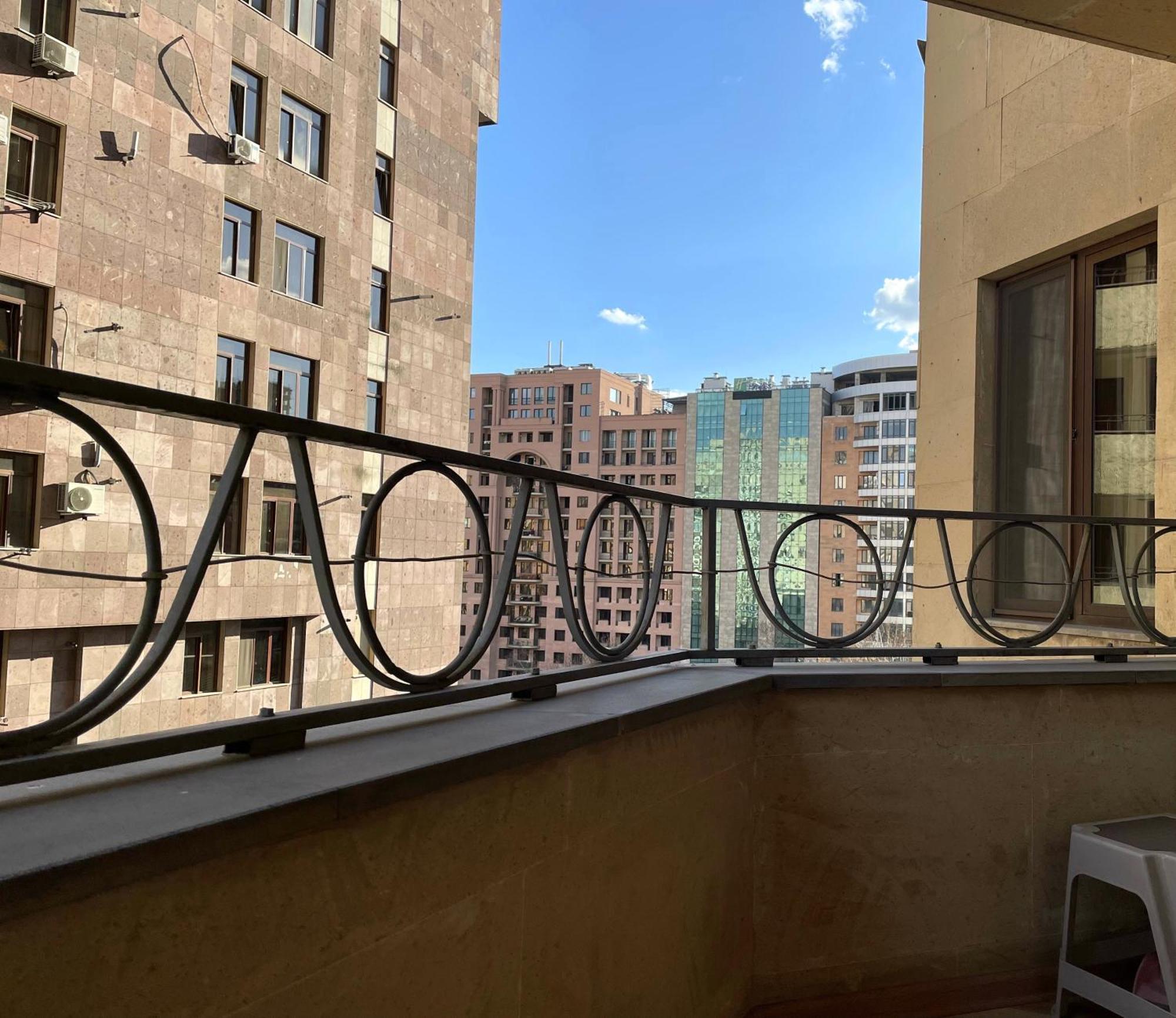 Arami Apartment Ереван Экстерьер фото